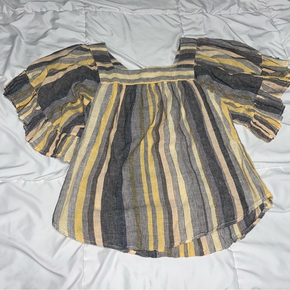 beachlunchlounge Striped Yellow and Gray Top - Picture 2 of 7